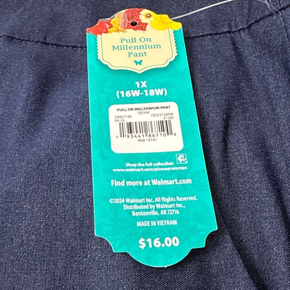 The Pioneer Woman Navy “millennium” pull on pants. 2X and 1X - Picture 12 of 12